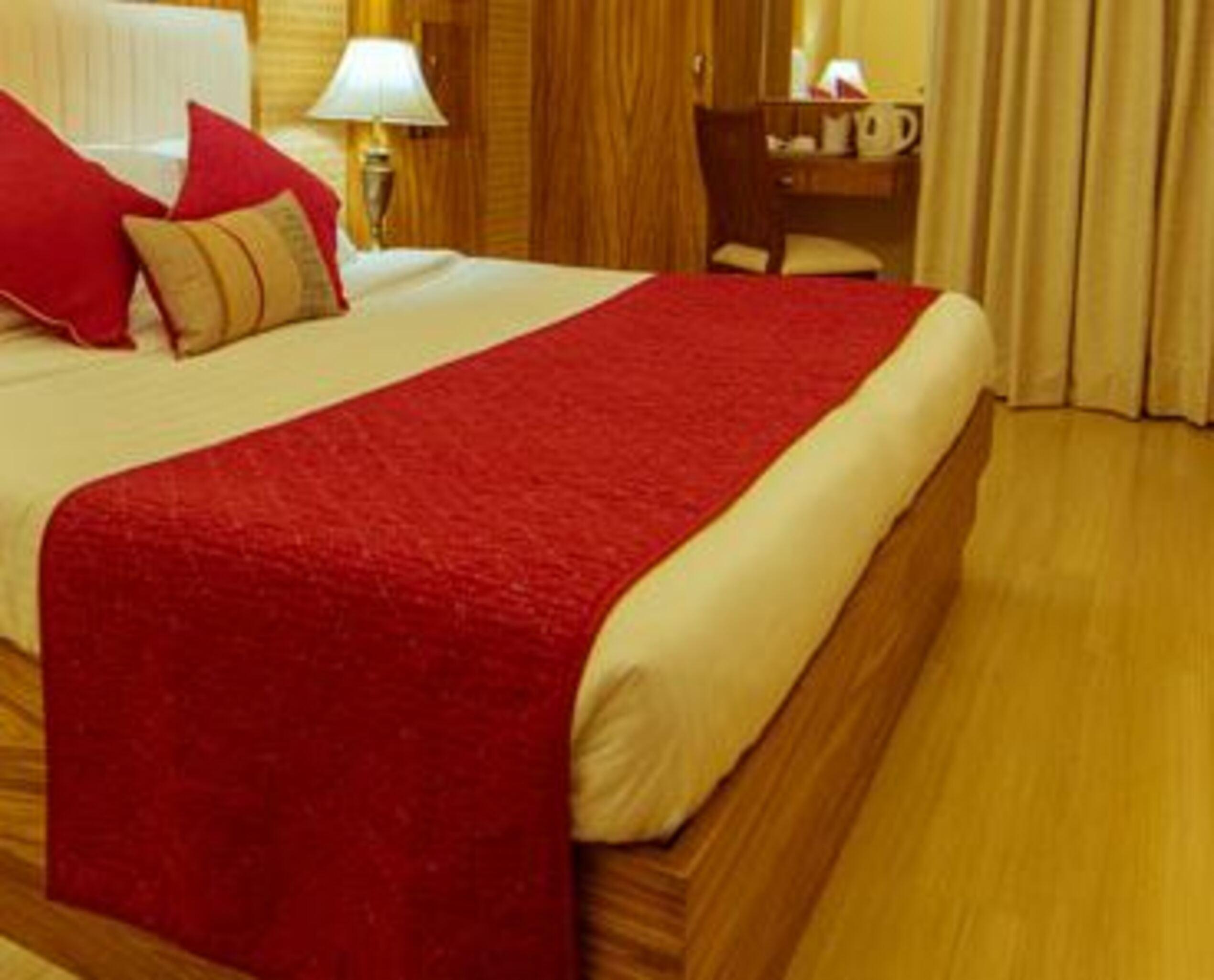 Clark International Hotel Delhi  Bagian luar foto