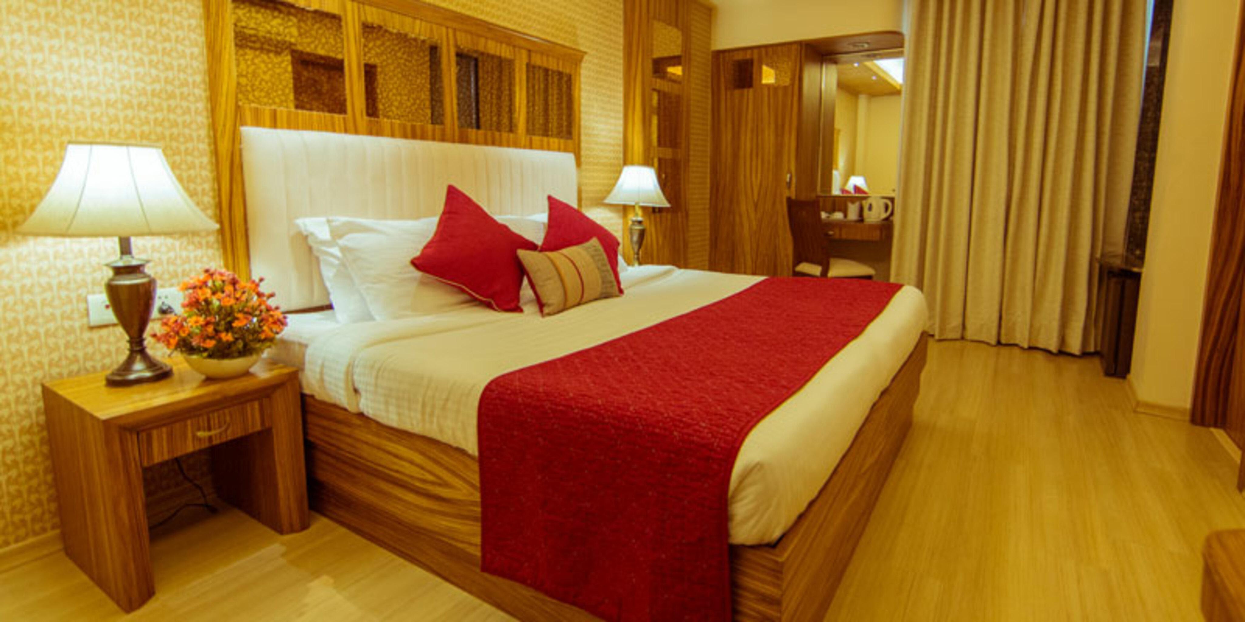 Clark International Hotel Delhi  Bagian luar foto