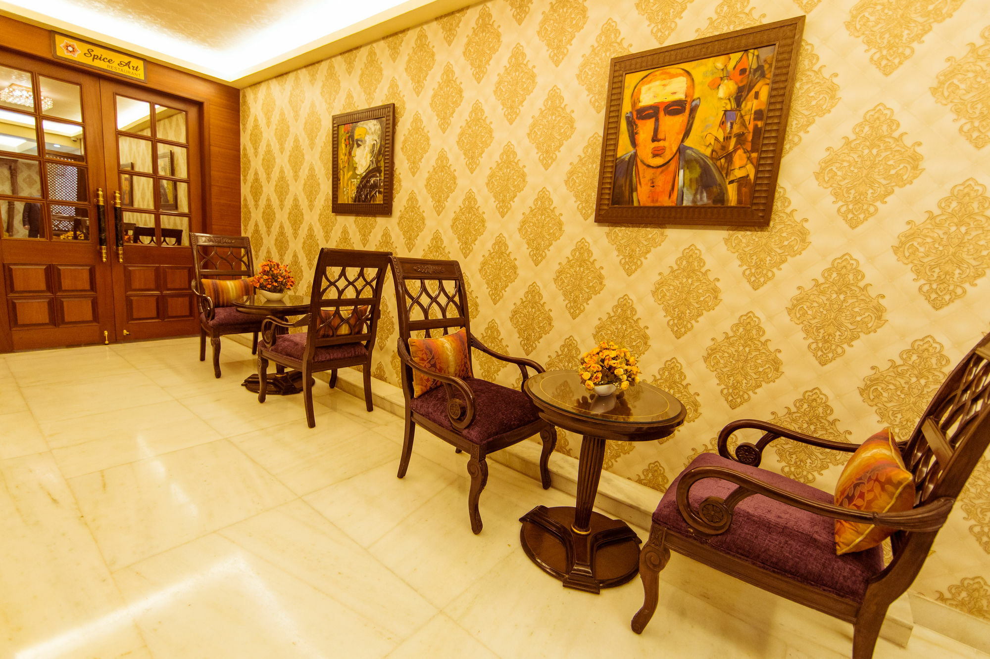 Clark International Hotel Delhi  Bagian luar foto
